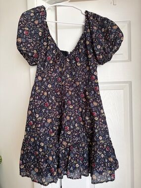 Abercrombie and Fitch Navy Floral Puff-Sleeve Dress